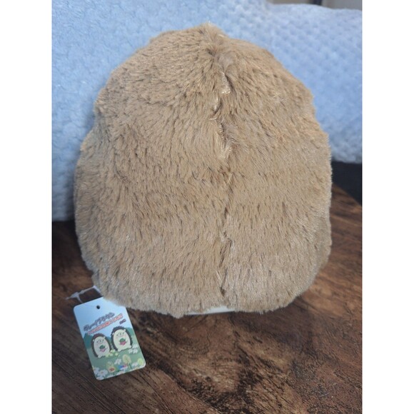 Takashoji Hedgehog with Strawberry Round1 8in - Picture 2 of 3